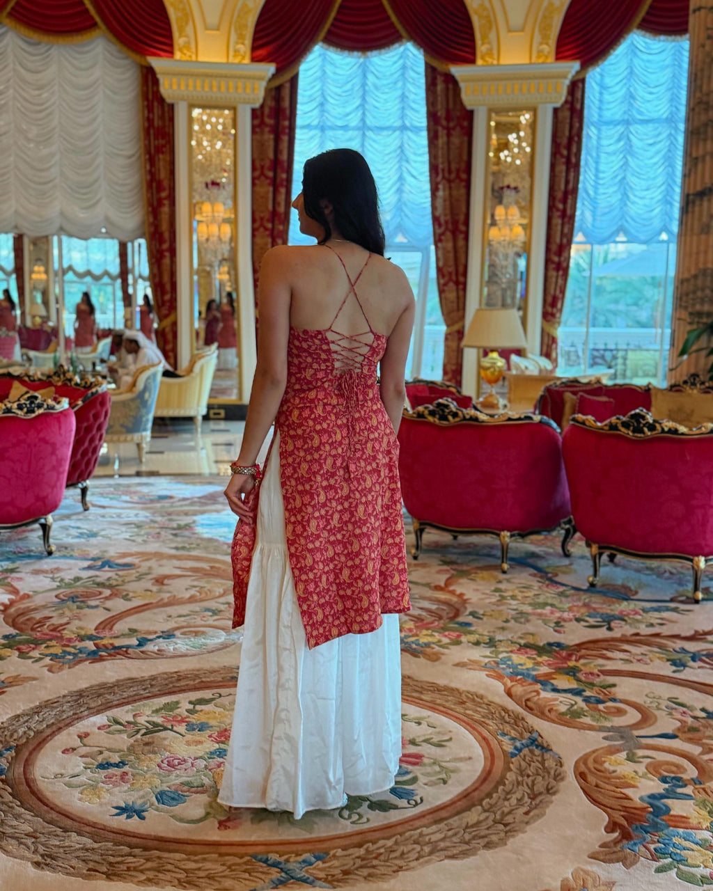 Ruhaani Kurti