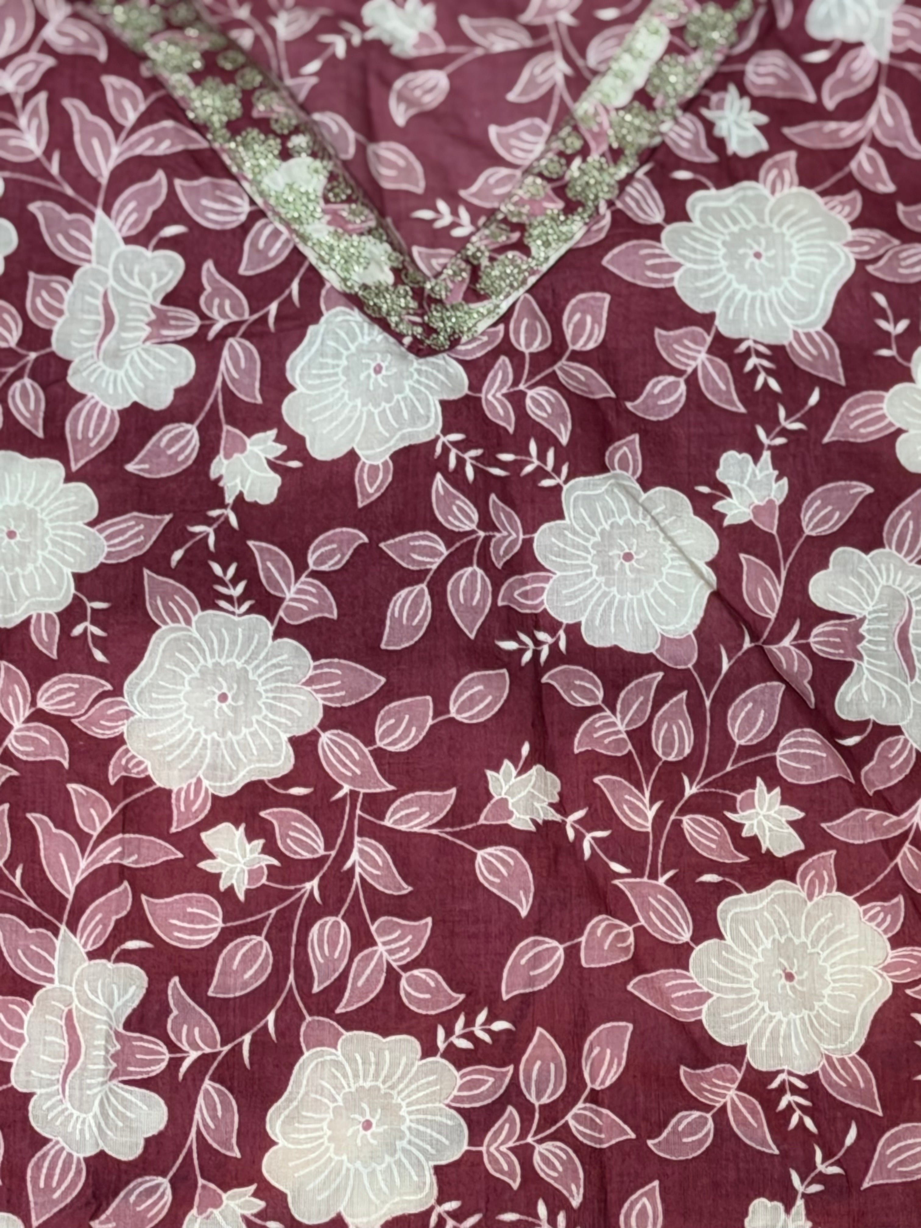 Gulnaar Kurti